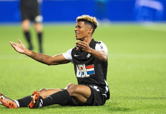 男篮亚洲杯预选赛中国男篮对阵关岛队，12人名单公布人民日报客户端.