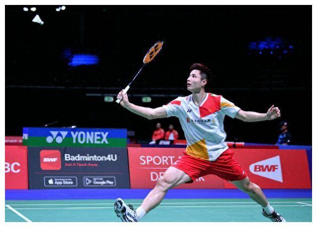 授予巴赫 授予巴赫