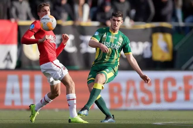 伯杯的一大 伯杯的一大