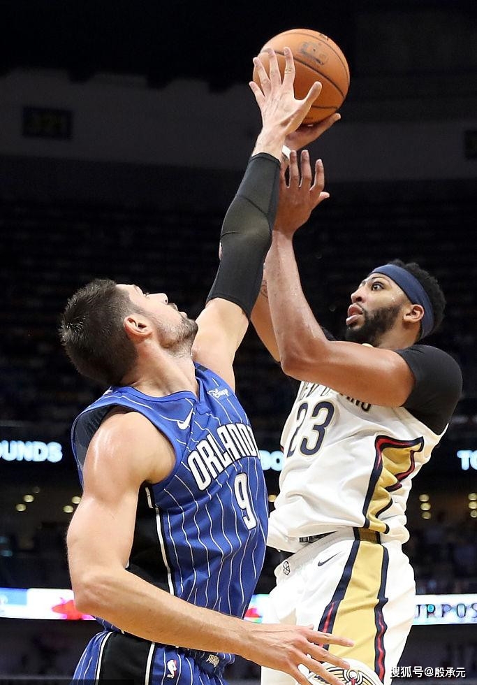 西班牙队在 西班牙队在